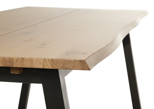 Blagovaonski stol SKOVLUNDE 90x200 natur hrast/crna