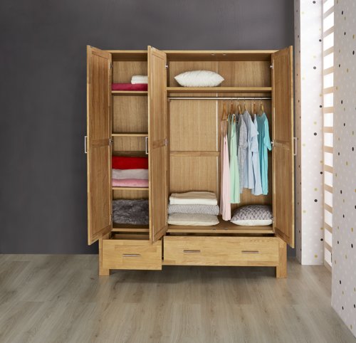 Kleiderschrank OLDE 168x200 Eiche JYSK