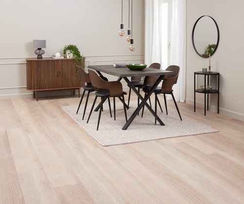 Komoda LYNGVIG D120cm rolo vrata tamni hrast