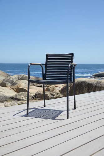 Chaise empilable NABE noir