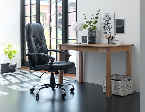 Krzesło biurowe SKODSBORG czarny skóra ekologiczna