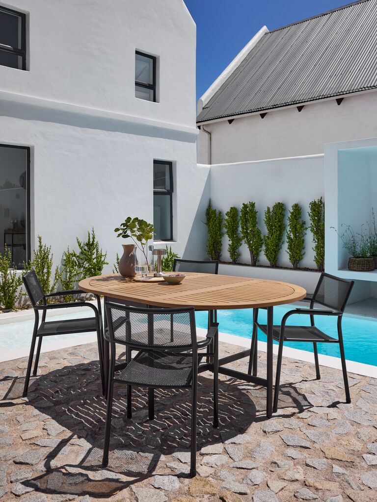 Mesa de jardín ovalada RENA de madera