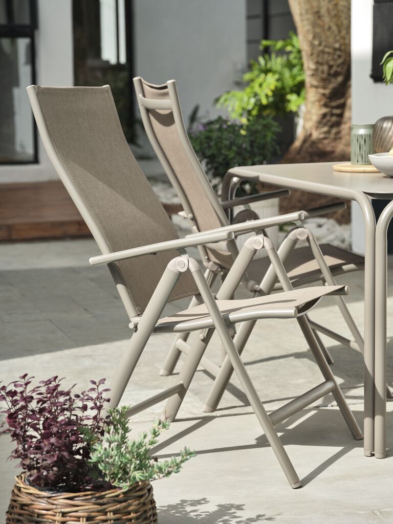 Silla reclinable HURDAL arena oscuro