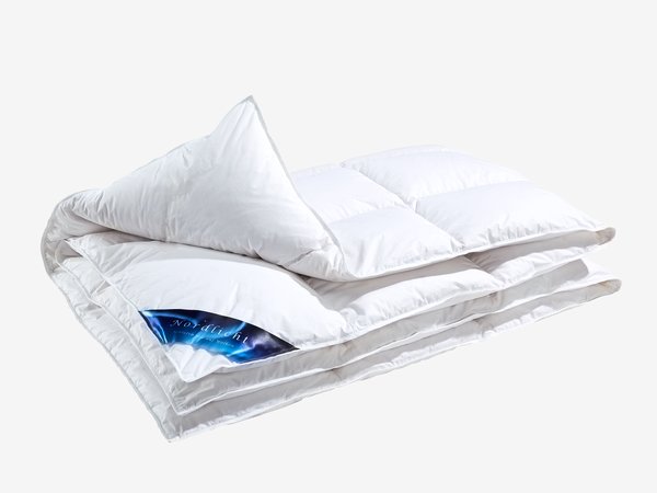 Couette 1350g NORDLICHT chaude 200x210