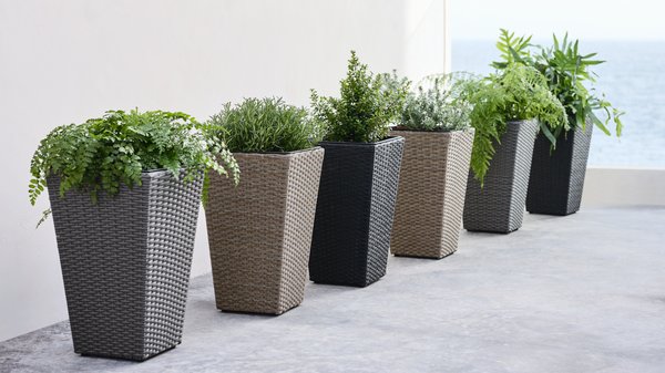 Panier pour plantes BLOMMOR l31xL31xH50 noir