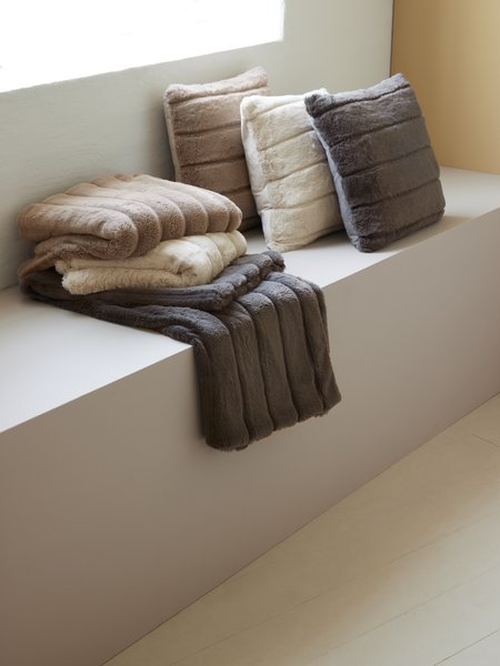 Coperta STAVKLOKKE 130x170 cm beige