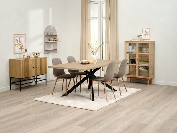 NORTOFT L200 bord eik + 4 BISTRUP stol olivengrønn
