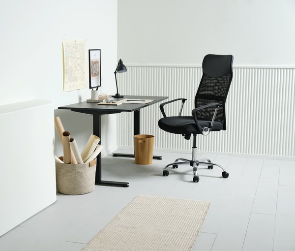 Chaise de bureau professionnelle BILLUM maille noir