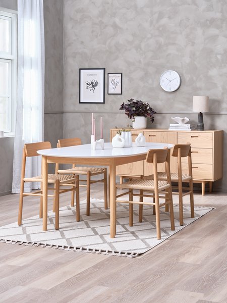 MARSTRAND L200/280 table white + 4 ISLEV w/o arm oak