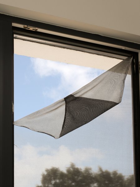 Zanzariera e frangisole 130x150 cm per finestra nero