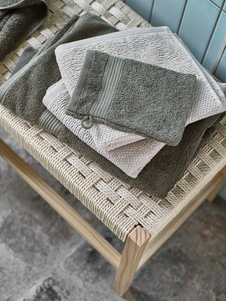 Bath sheet KARLSTAD 100x150 olive KRONBORG