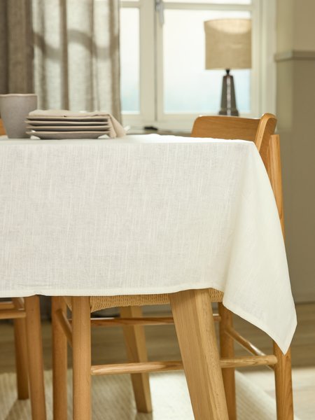 Tablecloth HARSYRA 140x240 white