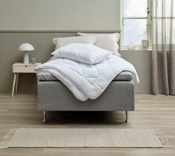 Plapumă fibre 180x200 STORFJELLET călduroasă