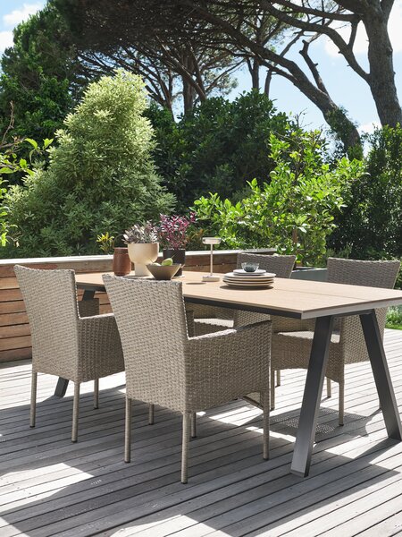 Table FAUSING L220 + 4 chaises AIDT empilable naturel