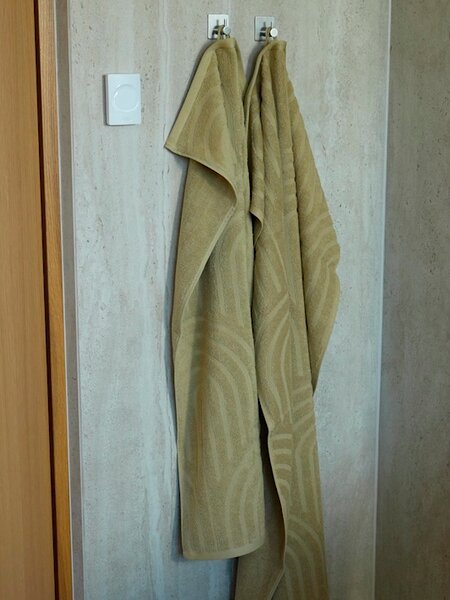 Handduk IDALA 50x70 gul