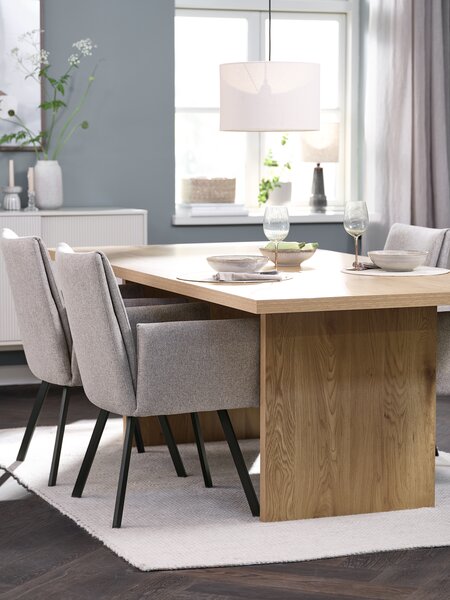 MUNKEBY L220 Tisch eiche + 4 GJESING beige/schwarz