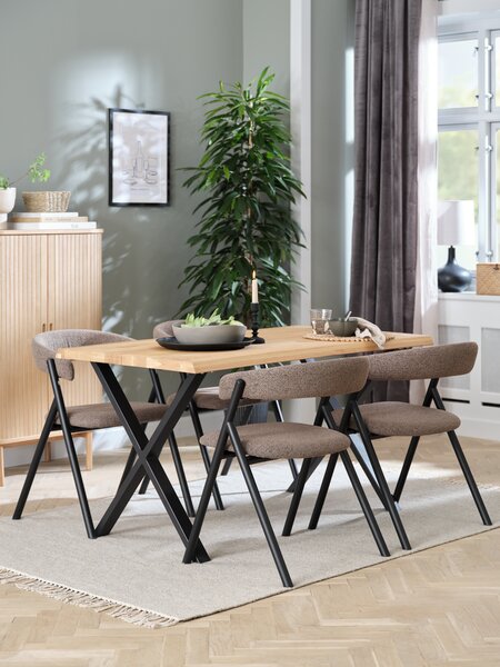 ROSLEV L140 table natural oak + 4 HINDEVAD light brown
