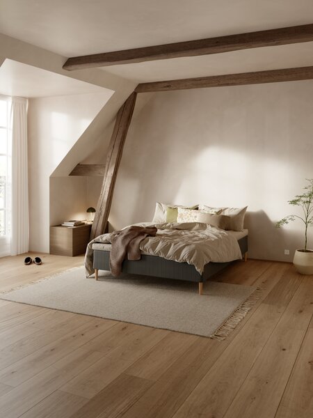 Boxmadras 140x200cm SUMELVI + KOLA sort-06 Meget fast