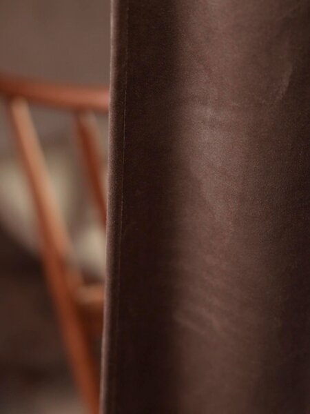 Zavesa AUSTRA 1x140x300 baršun braon