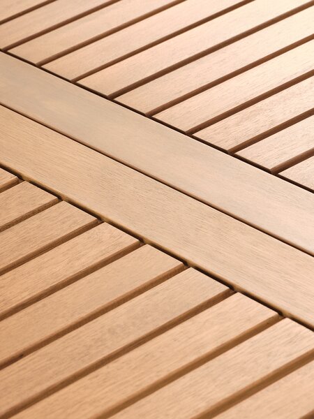 RENA L54/175 table bois massif + 4 GUDHJEM chaises naturel