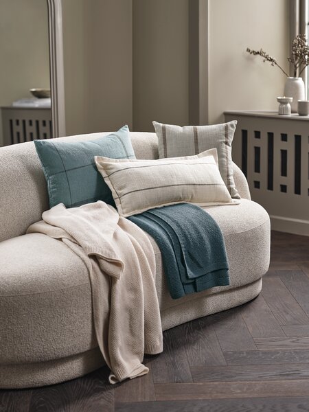 Cojín KLOKKELYNG 30x70 natural/marrón