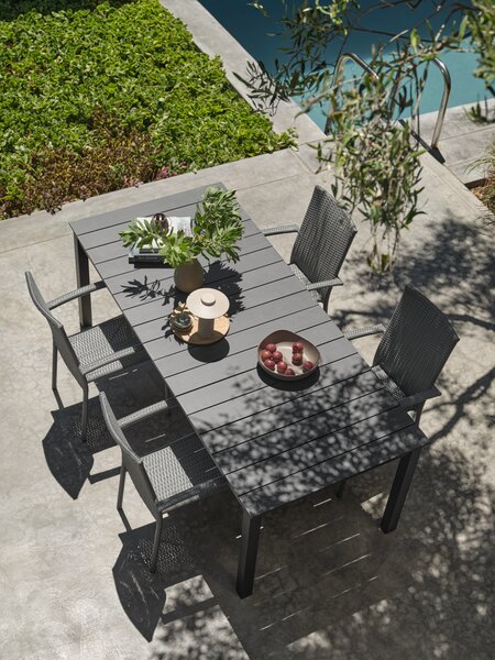 MOSS D214/315 sto + 4 GUDHJEM stolice siva