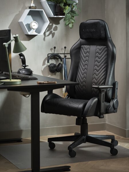 Gaming chair RIBE black