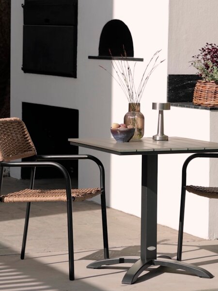 HOBRO D70 stol siva + 2 ORKANGER stolica natur