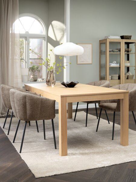 KORSKRO L200/326 naturel eiken + 4 PEJRUP bruin/zwart