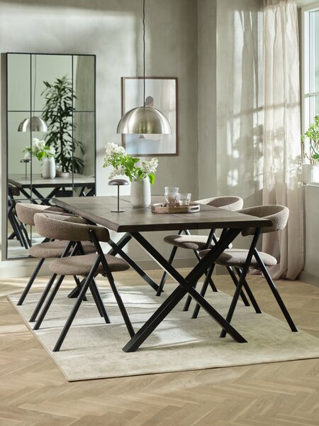 ROSLEV L200 bord mörk ek + 4 HINDEVAD ljusbrun